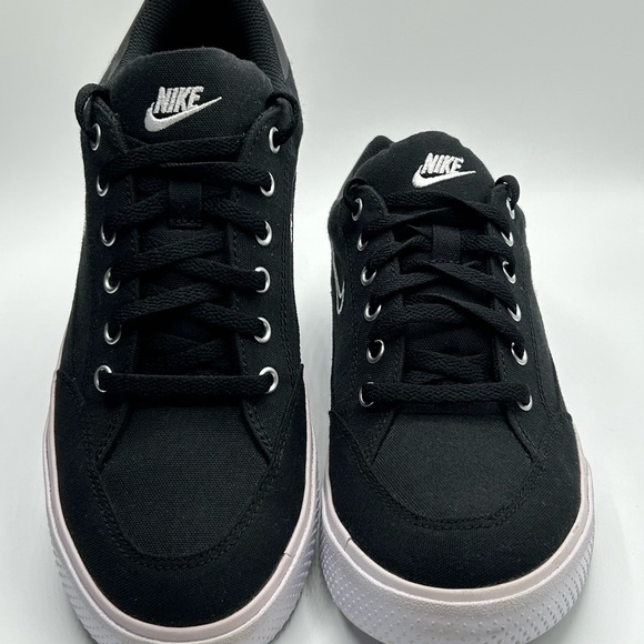 Nike Shoes - Nike Black Sneakers w/ White Soles Size 8 NWOT